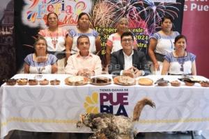TURISMO . FERIA DEL MOLE . CALPAN