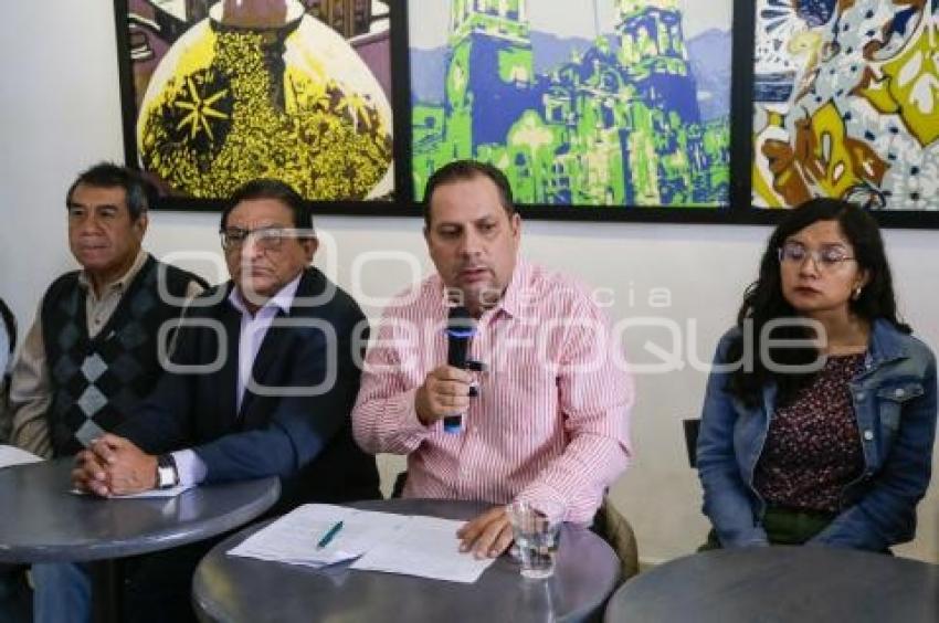 ALEJANDRO CARVAJAL