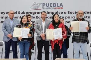 SECRETARÍA DEL TRABAJO . APOYOS