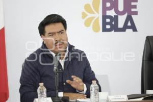 JAVIER AQUINO
