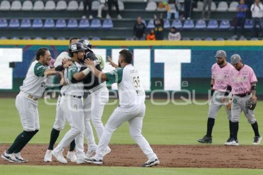 BÉISBOL . PERICOS VS LEONES