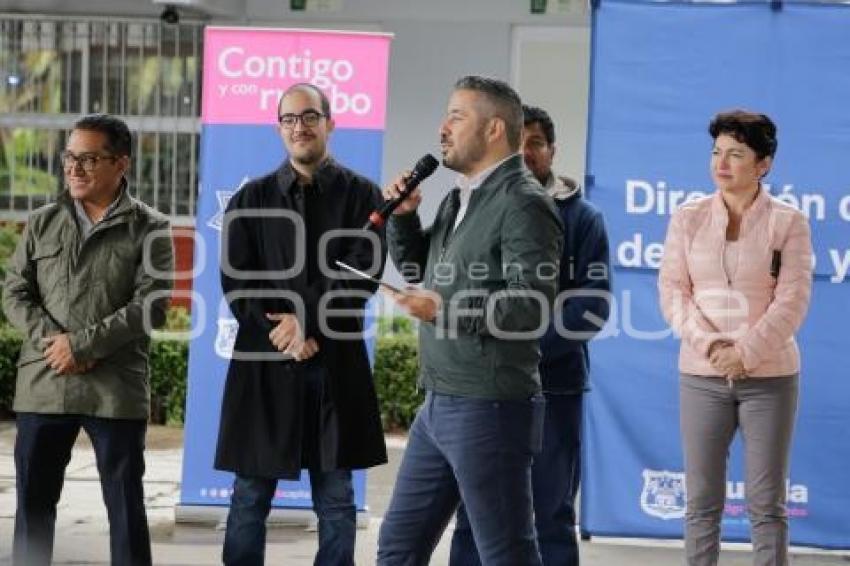 AYUNTAMIENTO . RALLY POR LA PAZ