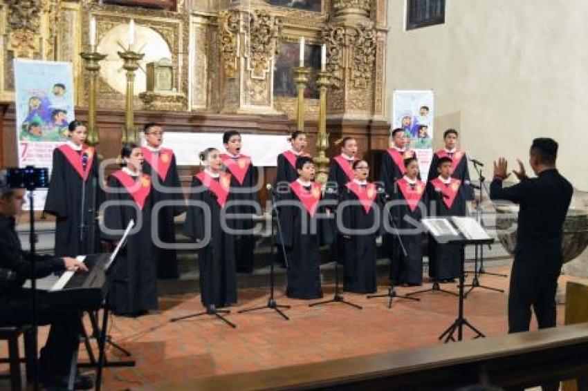 ATLIXCO . FESTIVAL DE COROS