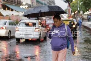 CLIMA . LLUVIA