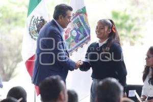 GOBIERNO ESTATAL . TECHADO ESCUELA