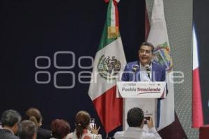 GOBIERNO ESTATAL . DIGNIFICACIÓN DE AULAS