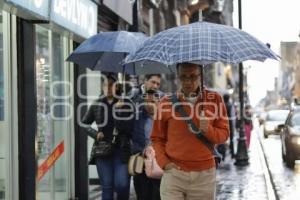 CLIMA . LLUVIA