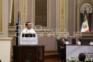 CONGRESO . PRESEA LUIS RIVERA TERRAZAS