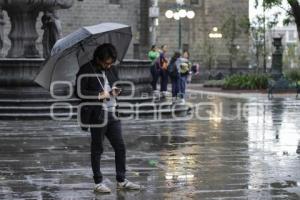 CLIMA . LLUVIA