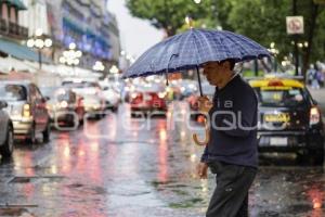CLIMA . LLUVIA