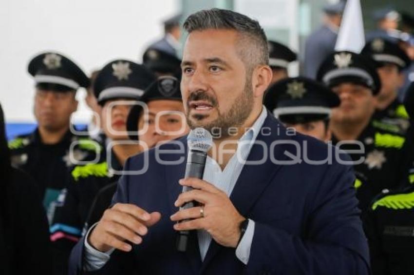 ADÁN DOMÍNGUEZ