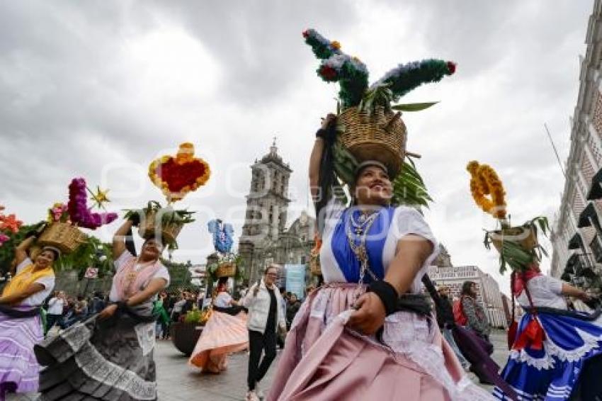 CALENDA . OAXACA EN PUEBLA