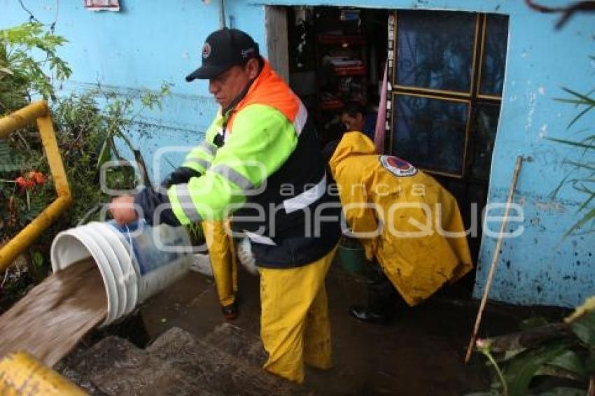 ATLIXCO . DESBORDAMIENTO RÍO