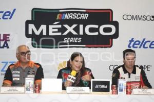 TURISMO . NASCAR