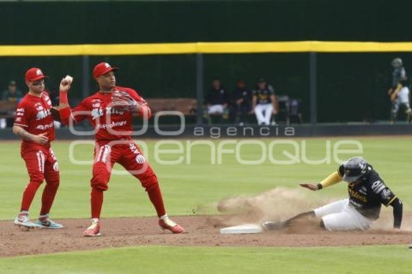 BÉISBOL . PERICOS VS DIABLOS