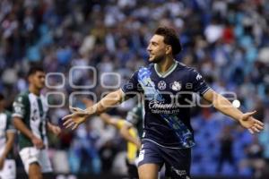 FÚTBOL . CLUB PUEBLA VS SANTOS