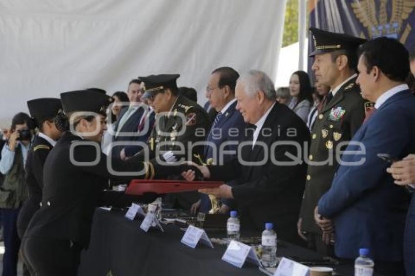 ACADEMIA MILITAR . GRADUACIÓN