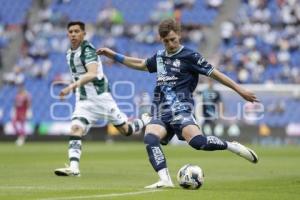 FÚTBOL . CLUB PUEBLA VS SANTOS