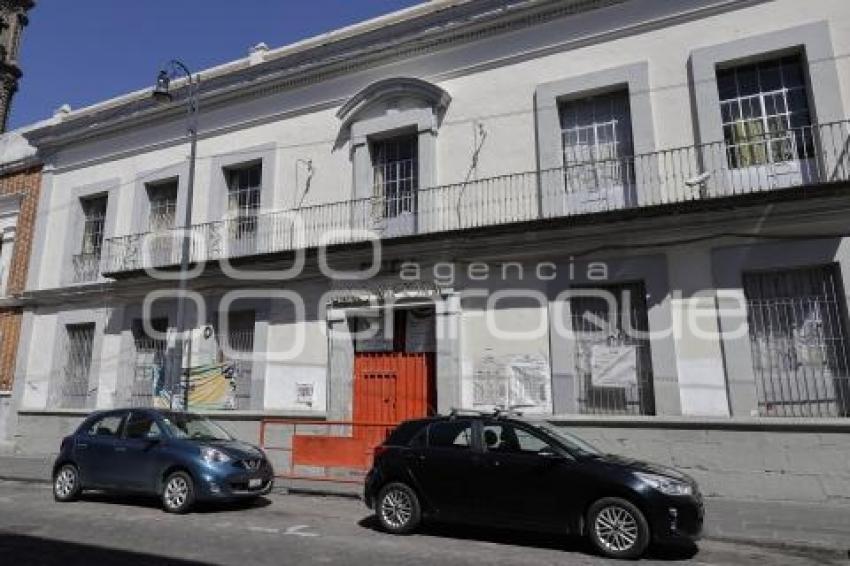 ESCUELAS