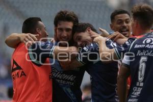 FÚTBOL . CLUB PUEBLA VS SANTOS