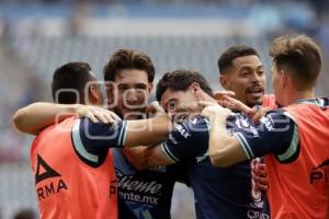 FÚTBOL . CLUB PUEBLA VS SANTOS