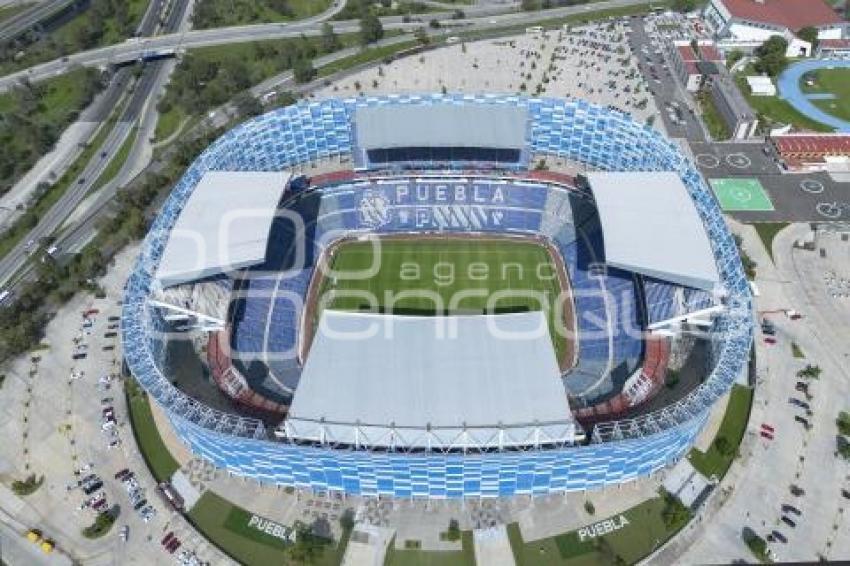 ESTADIO CUAUHTÉMOC