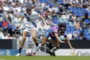 FÚTBOL FEMENIL . PUEBLA VS RAYADAS