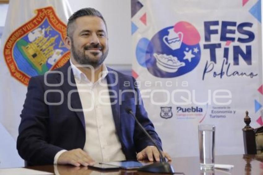 ADÁN DOMÍNGUEZ