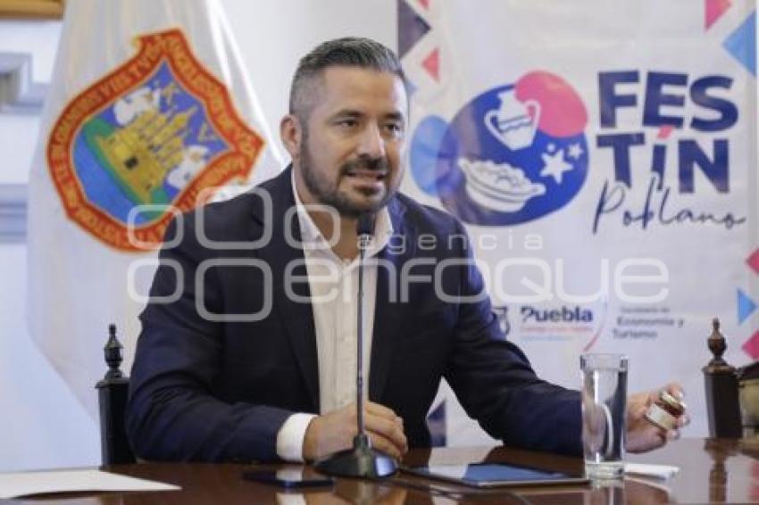 ADÁN DOMÍNGUEZ
