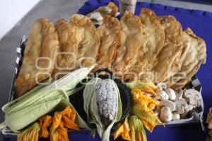 SAN PEDRO CHOLULA . FERIA DEL MOLOTE