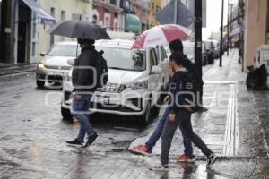 CLIMA . LLUVIA