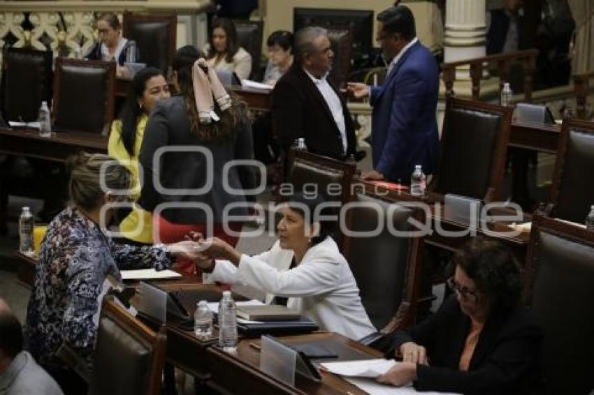 CONGRESO . SESIÓN ORDINARIA