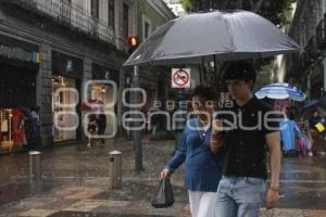 CLIMA . LLUVIA