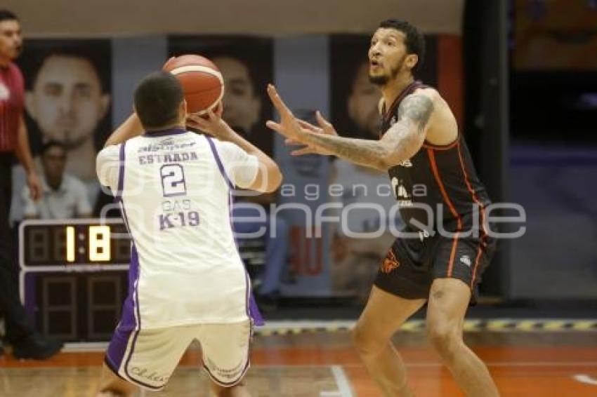 BALONCESTO . LOBOS VS DORADOS
