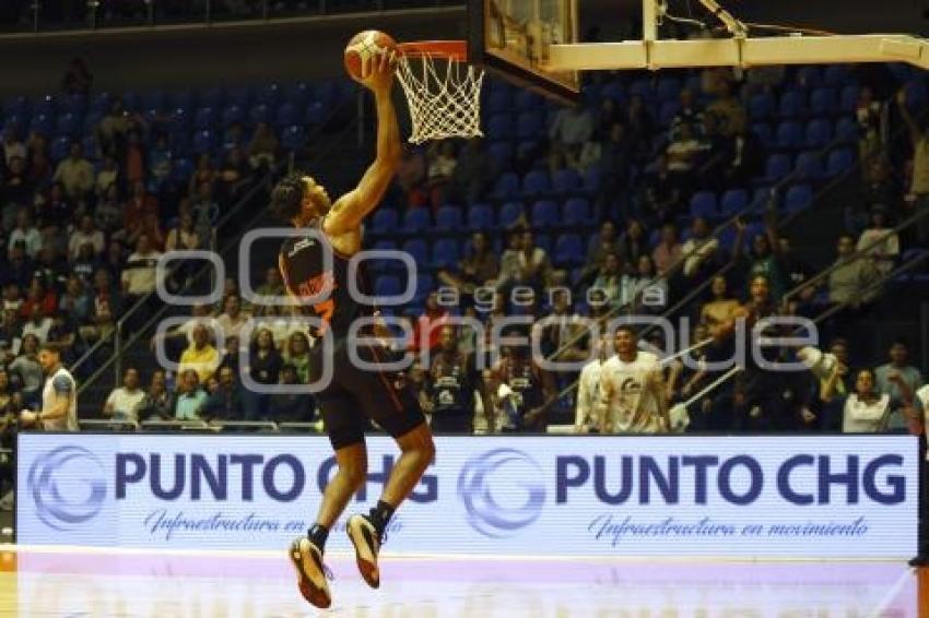 BALONCESTO . LOBOS VS DORADOS
