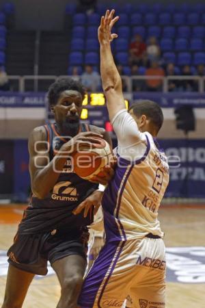 BALONCESTO . LOBOS VS DORADOS