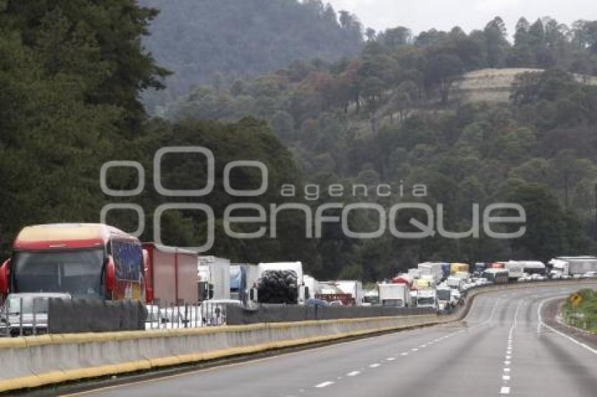 BLOQUEO AUTOPISTA MÉXICO-PUEBLA
