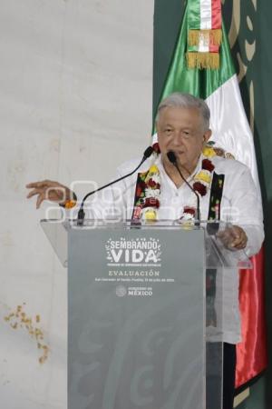 ANDRÉS MANUEL LÓPEZ