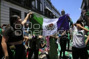 CONGRESO . DESPENALIZACIÓN DEL ABORTO
