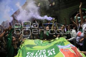 CONGRESO . DESPENALIZACIÓN DEL ABORTO