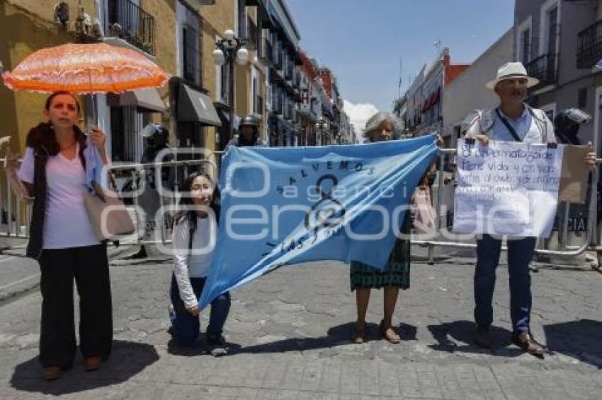 CONGRESO . DESPENALIZACIÓN DEL ABORTO