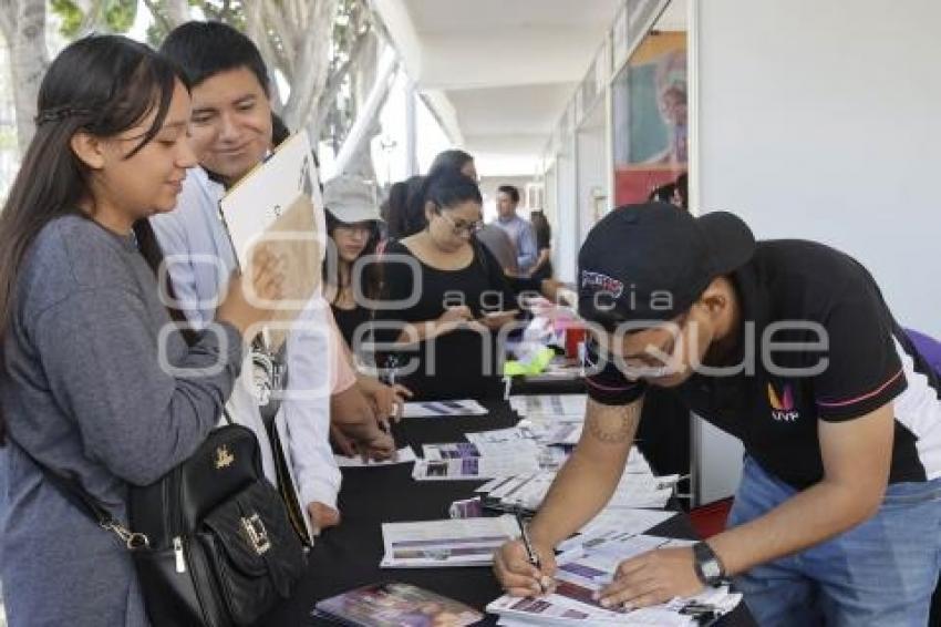 ENCUENTRO PROFESIONAL CON UNIVERSIDADES