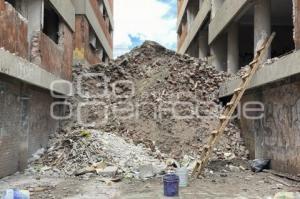 EDIFICIO ABANDONADO . 11 SUR