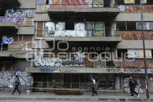 EDIFICIO ABANDONADO . 11 SUR