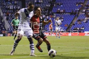 FÚTBOL . CLUB PUEBLA VS ATLAS