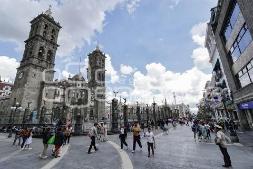CALLE 16 DE SEPTIEMBRE . PEATONALIZACIÓN