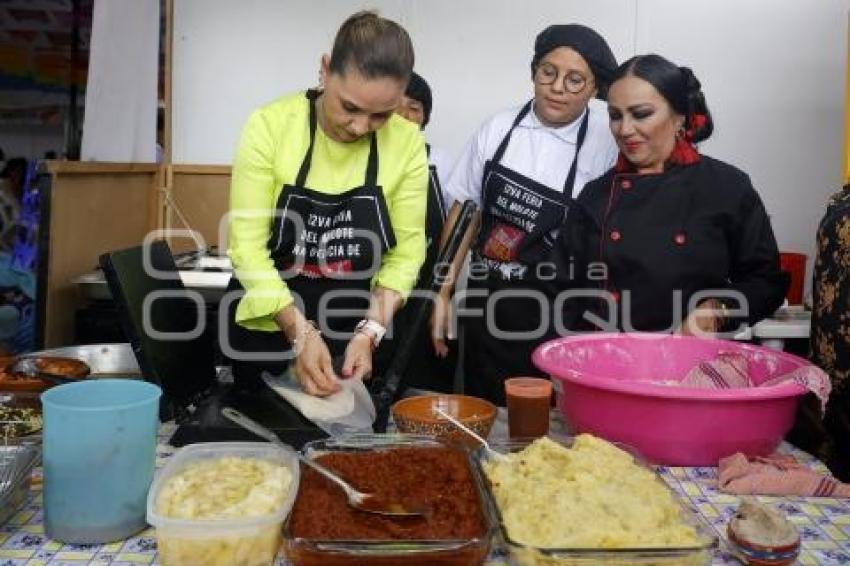 SAN PEDRO CHOLULA . FERIA DEL MOLOTE