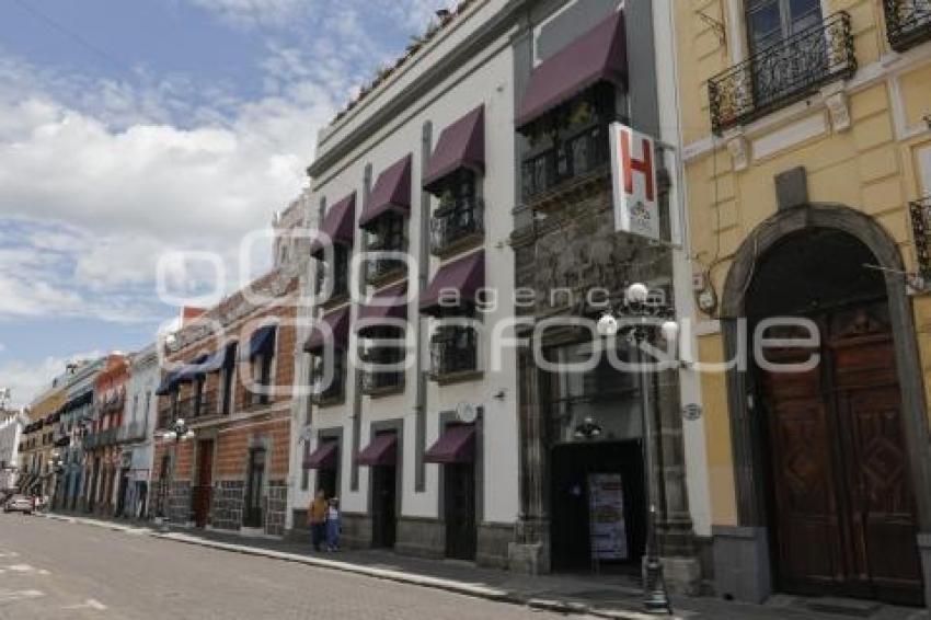 HOTELES