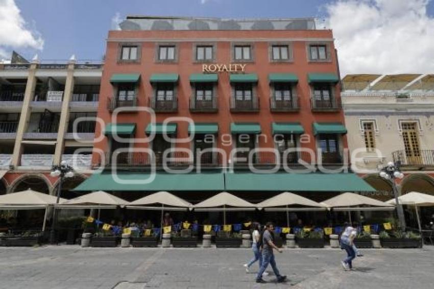 HOTELES