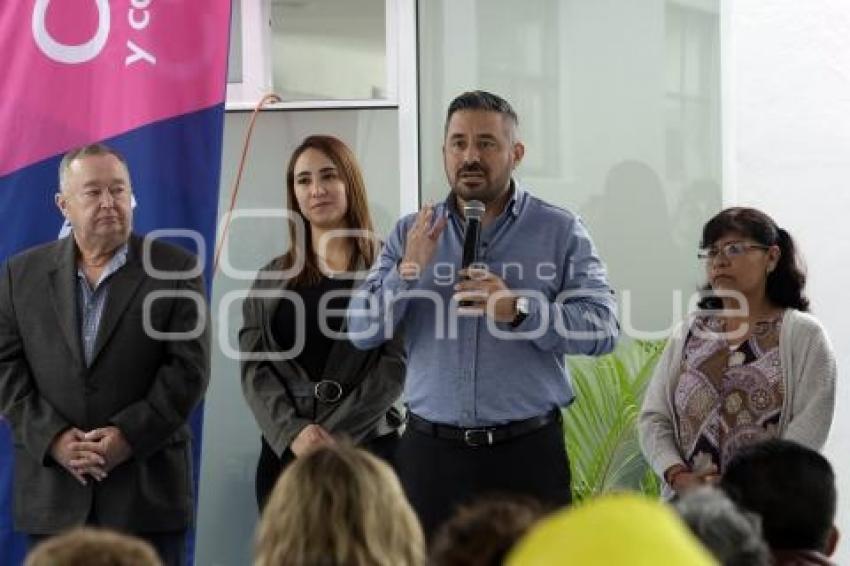 AYUNTAMIENTO . CONTIGO VEREMOS MÁS